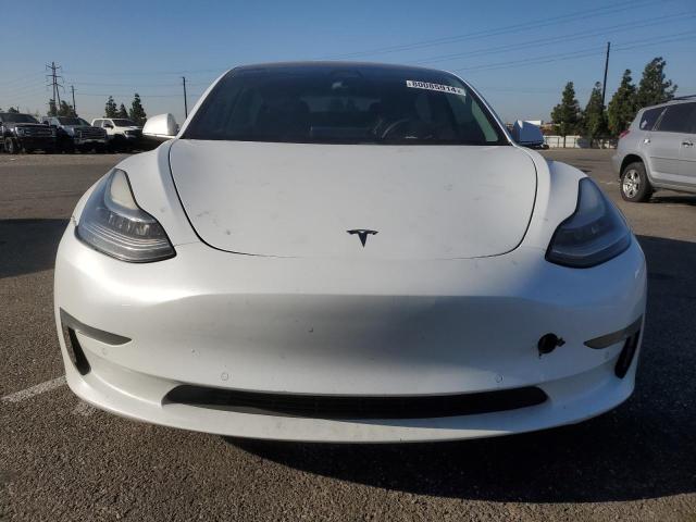 Photo 5 from auction – 2018 TESLA MODEL 3 with VIN 5YJ3E1EA8JF053733