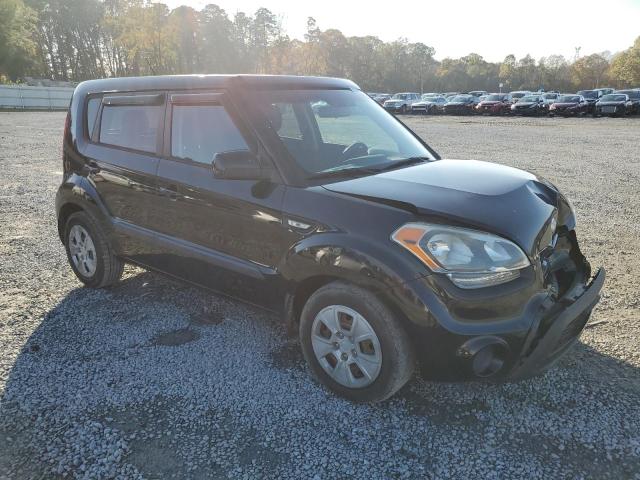 Photo 4 from auction – 2013 KIA SOUL with VIN KNDJT2A57D7632153