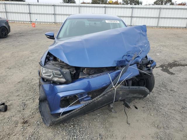 Photo 5 from auction – 2016 VOLKSWAGEN PASSAT S with VIN 1VWAT7A37GC043169