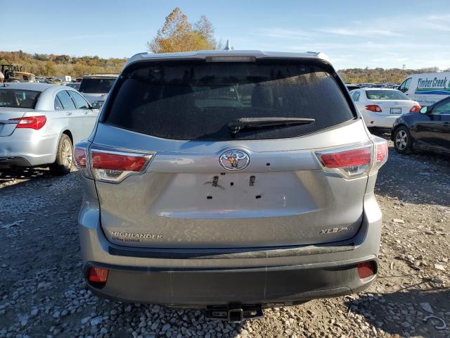 Photo 6 from auction – 2016 TOYOTA HIGHLANDER with VIN 5TDJKRFHXGS301009