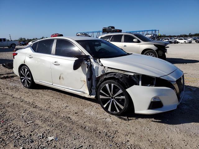 Photo 4 from auction – 2019 NISSAN ALTIMA SR with VIN 1N4BL4CV4KC190181