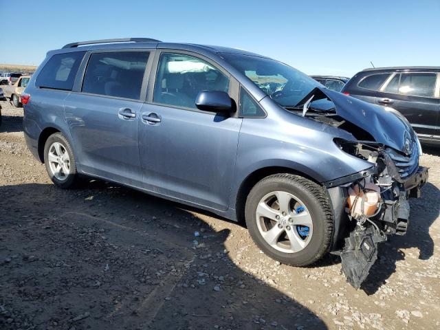 Photo 4 from auction – 2015 TOYOTA SIENNA LE with VIN 5TDKK3DC0FS638361