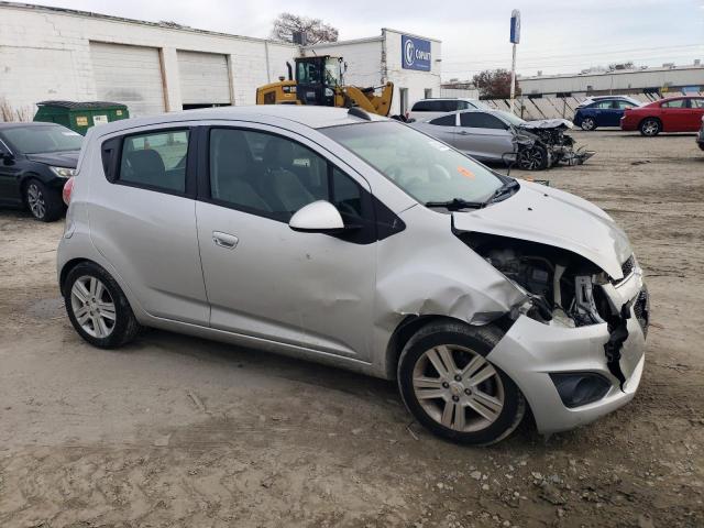 Photo 4 from auction – 2015 CHEVROLET SPARK 1LT with VIN KL8CD6S96FC740670