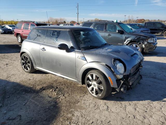 Photo 4 from auction – 2010 MINI COOPER S with VIN WMWMF7C57ATZ71624