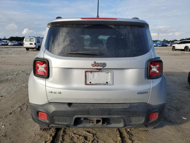 Photo 6 from auction – 2015 JEEP RENEGADE L with VIN ZACCJBBT8FPC23192