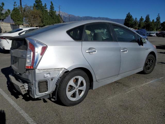 Photo 3 from auction – 2014 TOYOTA PRIUS with VIN JTDKN3DU8E0366577