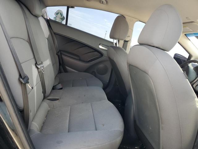 Photo 10 from auction – 2018 KIA FORTE LX with VIN 3KPFK4A76JE228262