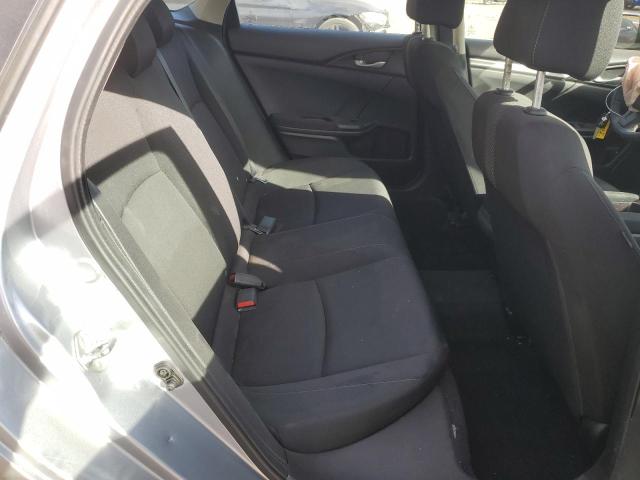 Photo 10 from auction – 2018 HONDA CIVIC LX with VIN 2HGFC2F58JH584811