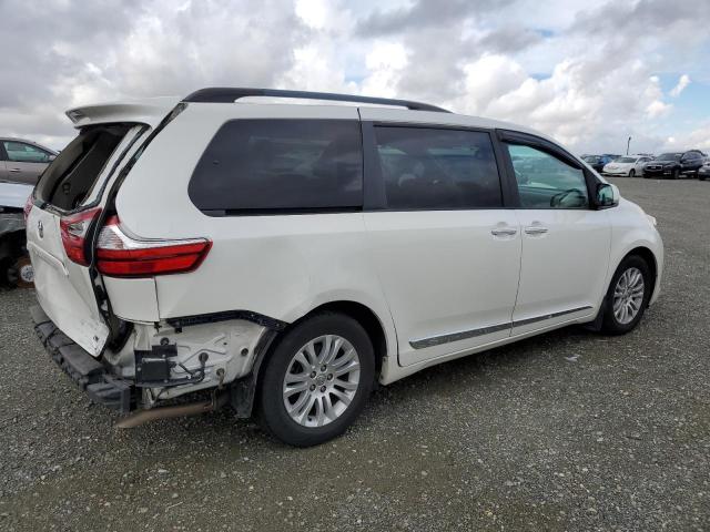 Photo 3 from auction – 2016 TOYOTA SIENNA XLE with VIN 5TDYK3DC9GS758722