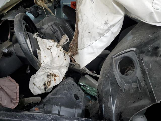 Photo 7 from auction – 2012 TOYOTA SCION TC with VIN JTKJF5C73C3041405