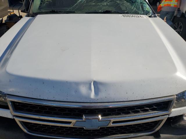 Photo 12 from auction – 2006 CHEVROLET SILVERADO with VIN 1GCHC24UX6E259707