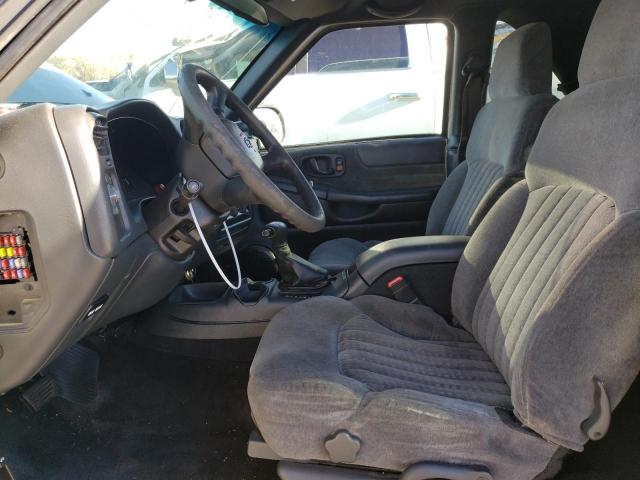 Photo 7 from auction – 2002 CHEVROLET BLAZER with VIN 1GNCT18W12K216800