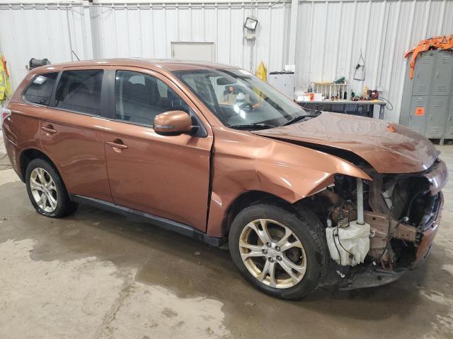 Photo 4 from auction – 2014 MITSUBISHI OUTLANDER with VIN JA4AZ3A31EZ002874