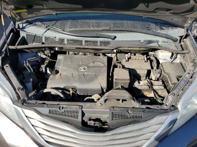 Photo 12 from auction – 2013 TOYOTA SIENNA XLE with VIN 5TDYK3DC2DS393182