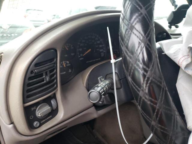 Photo 9 from auction – 2003 CHEVROLET ASTRO with VIN 1GNDM19X53B149578