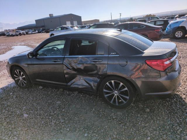 Photo 2 from auction – 2014 CHRYSLER 200 TOURIN with VIN 1C3CCBBG5EN193433