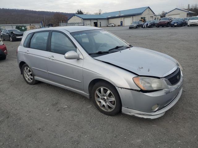 Photo 4 from auction – 2005 KIA SPECTRA5 with VIN KNAFE161455076846
