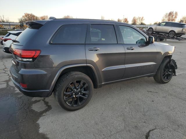 Photo 3 from auction – 2018 JEEP GRAND CHER with VIN 1C4RJFAG4JC336690