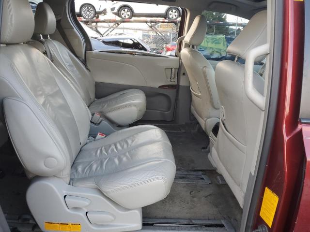 Photo 11 from auction – 2012 TOYOTA SIENNA XLE with VIN 5TDYK3DC0CS198549