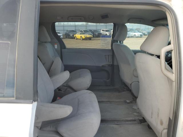 Photo 11 from auction – 2017 TOYOTA SIENNA with VIN 5TDZZ3DC6HS790383