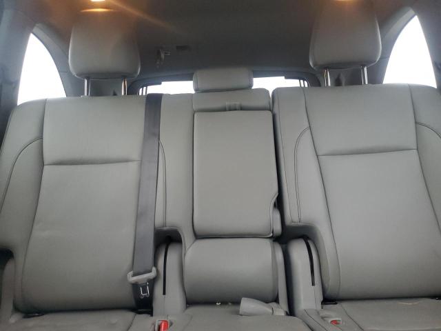 Photo 10 from auction – 2018 TOYOTA HIGHLANDER with VIN 5TDKZRFH9JS268284