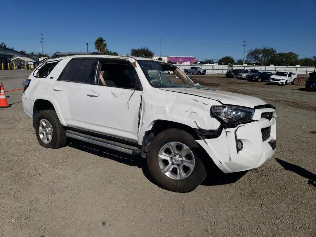 Photo 4 from auction – 2014 TOYOTA 4RUNNER SR with VIN JTEBU5JR4E5187997