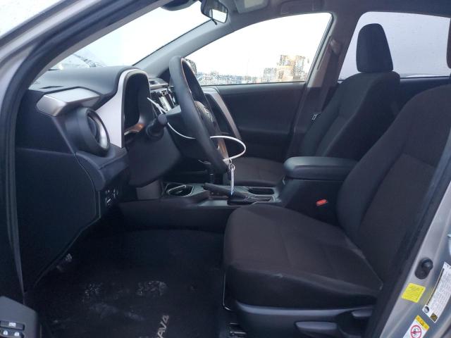Photo 7 from auction – 2018 TOYOTA RAV4 LE with VIN JTMZFREV2JD111593