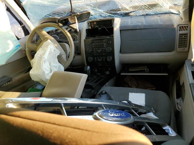 Photo 8 from auction – 2011 FORD ESCAPE XLS with VIN 1FMCU9C73BKC31556