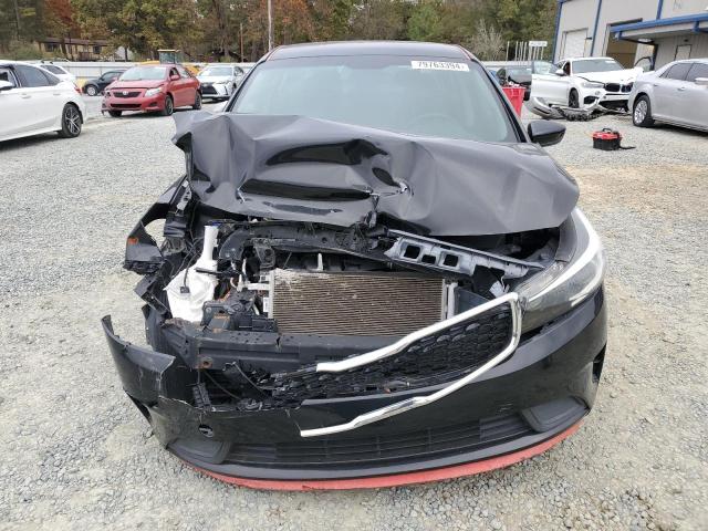 Photo 5 from auction – 2018 KIA FORTE LX with VIN 3KPFL4A72JE272238
