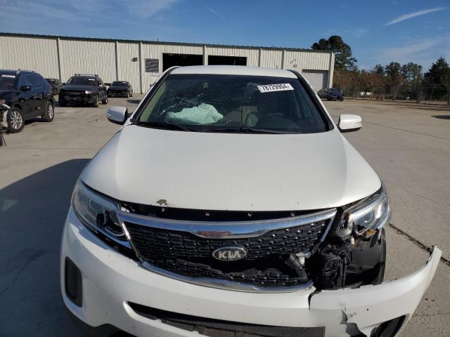 Photo 5 from auction – 2015 KIA SORENTO LX with VIN 5XYKT3A60FG587548