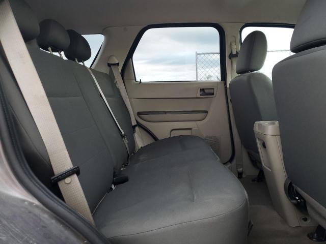 Photo 11 from auction – 2009 FORD ESCAPE XLS with VIN 1FMCU02739KA63649