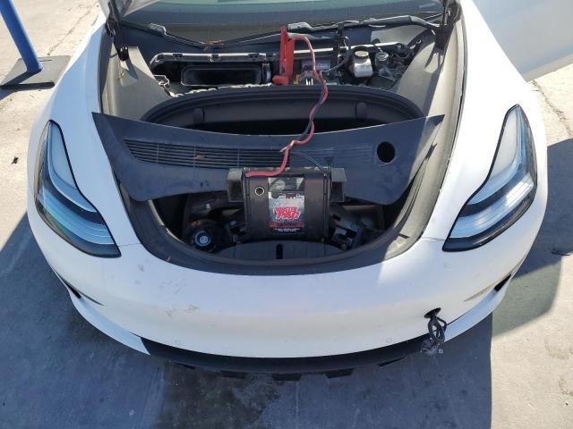 Photo 11 from auction – 2018 TESLA MODEL 3 with VIN 5YJ3E1EA8JF077322