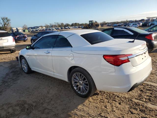 Photo 2 from auction – 2013 CHRYSLER 200 LIMITE with VIN 1C3BCBFG0DN650282