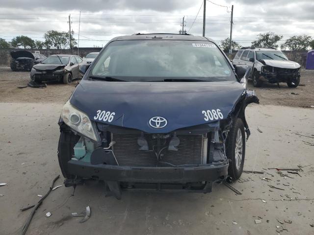 Photo 5 from auction – 2013 TOYOTA SIENNA XLE with VIN 5TDYK3DC3DS363852