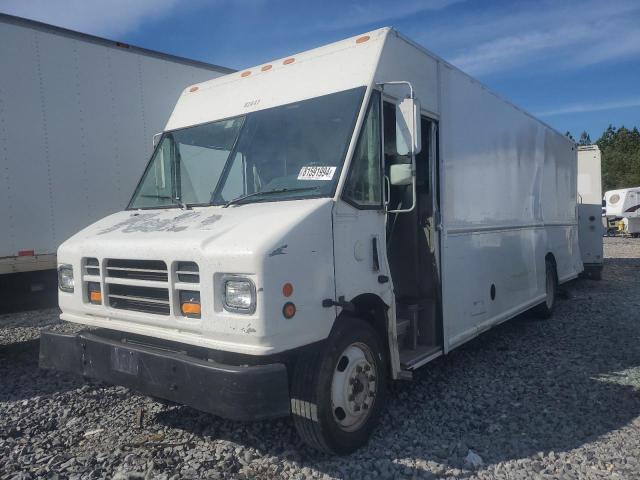 Photo 2 from auction – 2004 FREIGHTLINER CHASSIS M with VIN 4UZAARBW34CM85015
