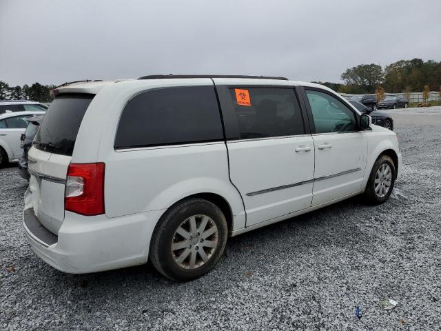 Photo 3 from auction – 2015 CHRYSLER TOWN & COU with VIN 2C4RC1BG1FR696333