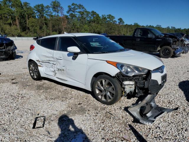 Photo 4 from auction – 2016 HYUNDAI VELOSTER with VIN KMHTC6AD6GU292700