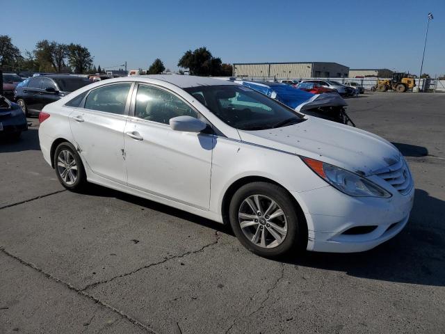 Photo 4 from auction – 2011 HYUNDAI SONATA GLS with VIN 5NPEB4AC4BH147508