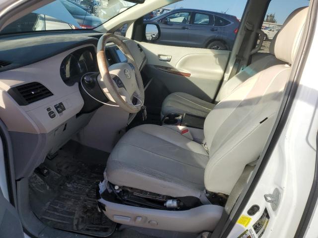 Photo 7 from auction – 2012 TOYOTA SIENNA XLE with VIN 5TDYK3DC5CS237068