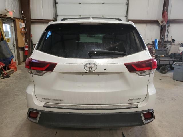 Photo 6 from auction – 2019 TOYOTA HIGHLANDER with VIN 5TDJZRFH8KS600261