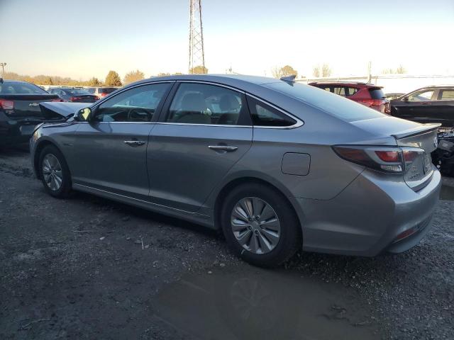 Photo 2 from auction – 2016 HYUNDAI SONATA HYB with VIN KMHE24L16GA021706