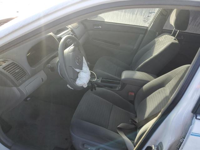 Photo 7 from auction – 2005 TOYOTA CAMRY LE with VIN 4T1BE32K15U545968