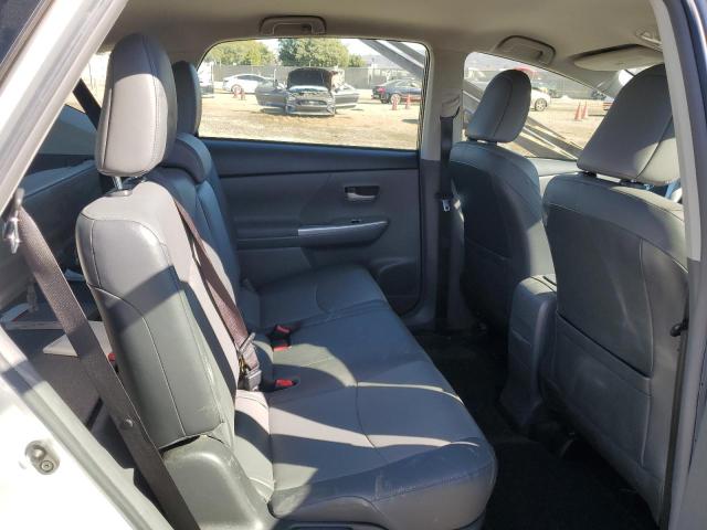 Photo 11 from auction – 2012 TOYOTA PRIUS V with VIN JTDZN3EUXC3135012