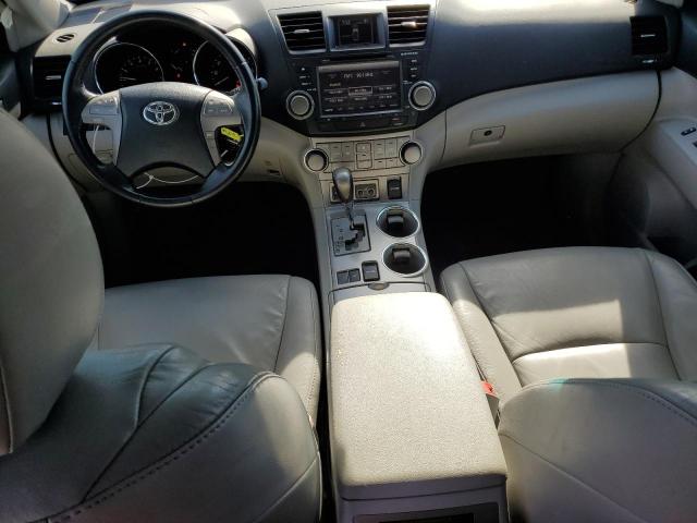Zdjęcie 8 z aukcji – 2010 TOYOTA HIGHLANDER z VIN 5TDKK3EH4AS021340