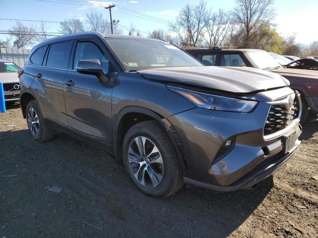 Photo 4 from auction – 2022 TOYOTA HIGHLANDER with VIN 5TDHZRBH1NS582470