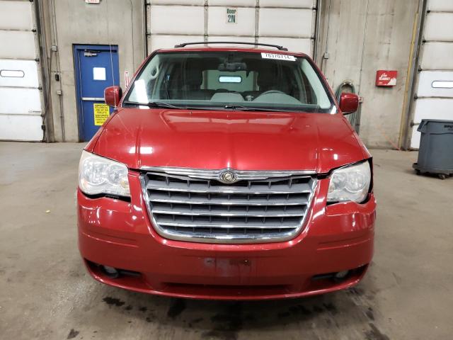 Photo 5 from auction – 2010 CHRYSLER TOWN & COU with VIN 2A4RR5DX5AR136014