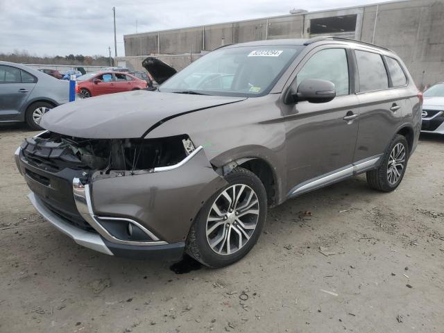 MITSUBISHI OUTLANDER 2016 with VIN JA4AZ3A32GZ036194 - Photo from auction