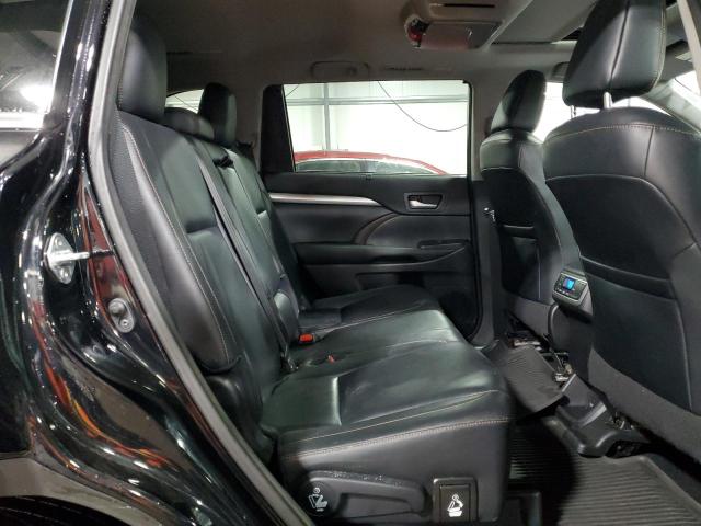 Photo 11 from auction – 2016 TOYOTA HIGHLANDER with VIN 5TDJKRFH5GS502588