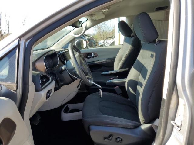Photo 7 from auction – 2017 CHRYSLER PACIFICA L with VIN 2C4RC1CG8HR723528