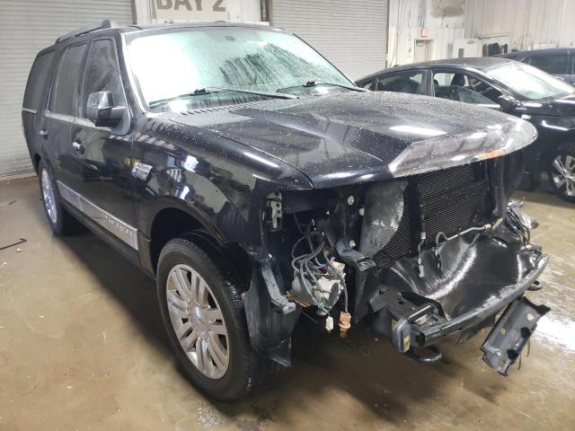Photo 4 from auction – 2012 LINCOLN NAVIGATOR with VIN 5LMJJ2J59CEL00398